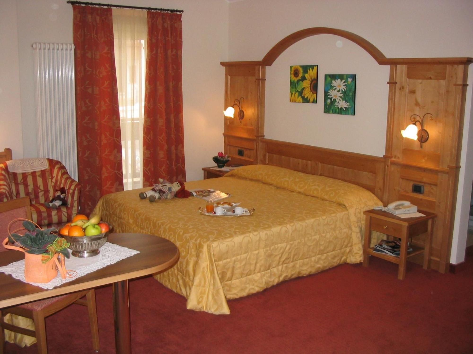 Hotel Lido - Slow & Natural Living Molveno