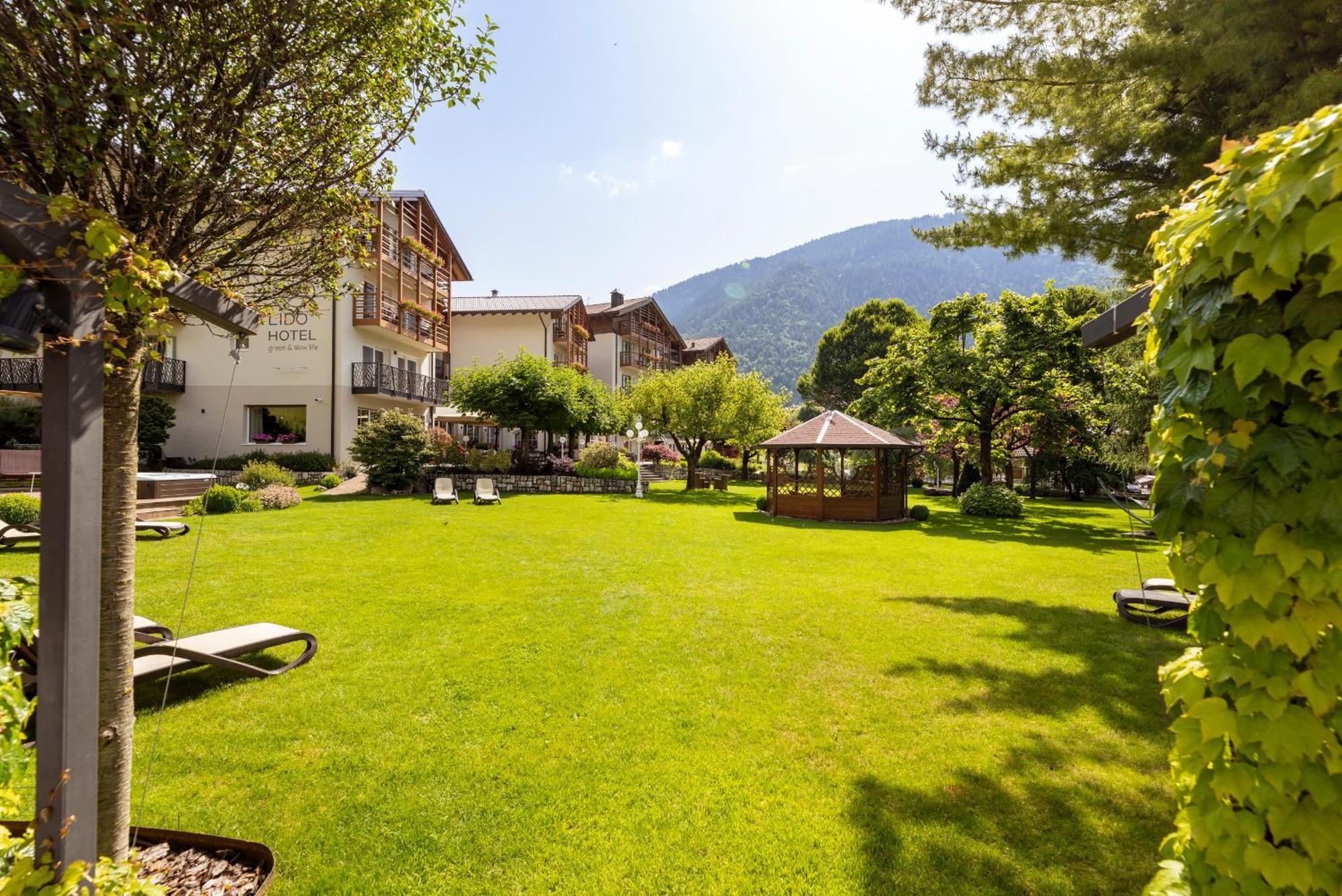 Lido - Slow & Natural Living 3* Molveno